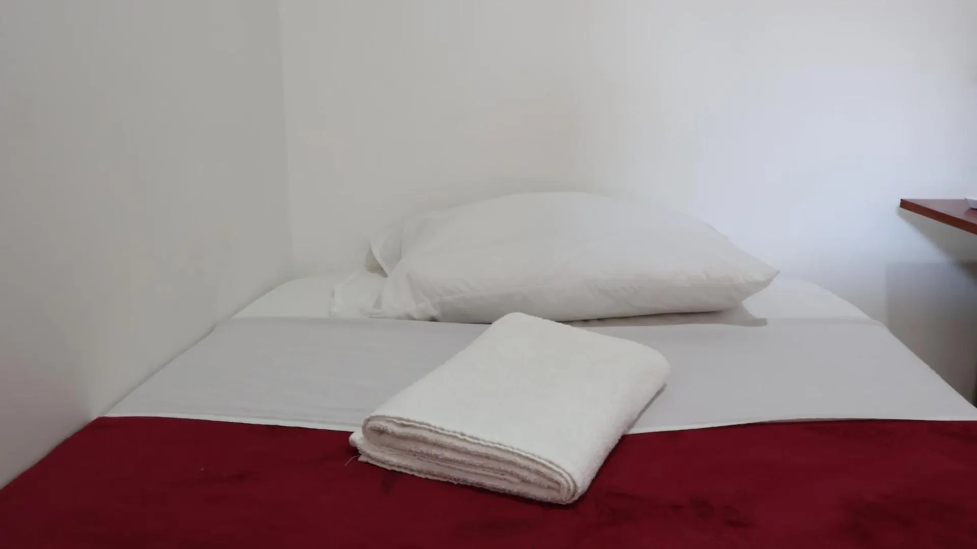 Homestay Living Poblado Manila 301 E Habitacion Doble Medellin