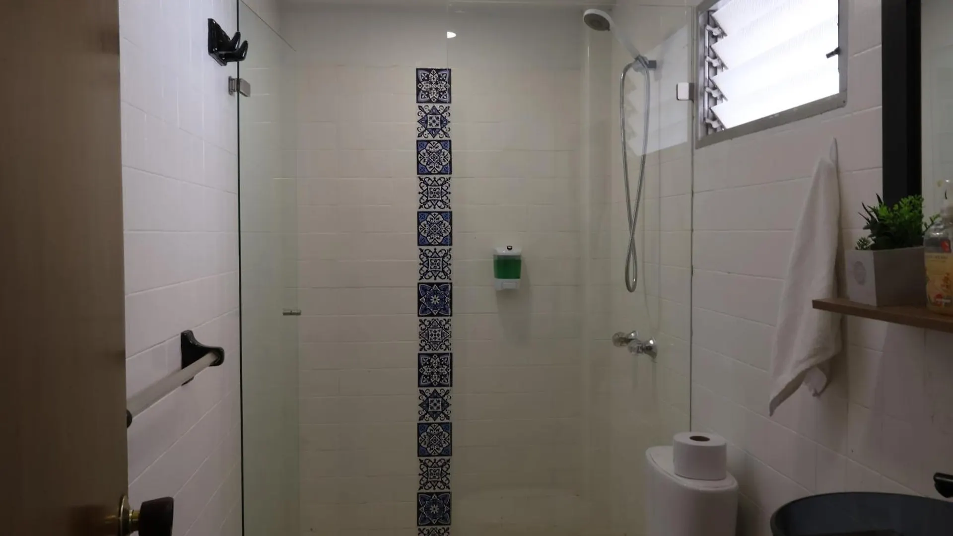 Homestay Living Poblado Manila 301 E Habitacion Doble Medellin Colombia